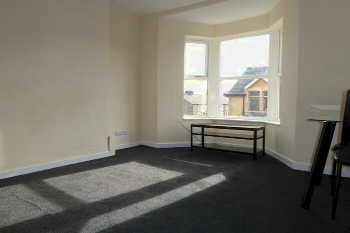 2 Bedroom Maisonette To Rent In Alexandra Rd, Morecambe, Lancs, LA3