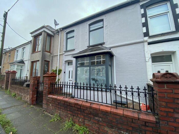 3 Bedroom Terraced House To Rent In Eureka Place, NP23