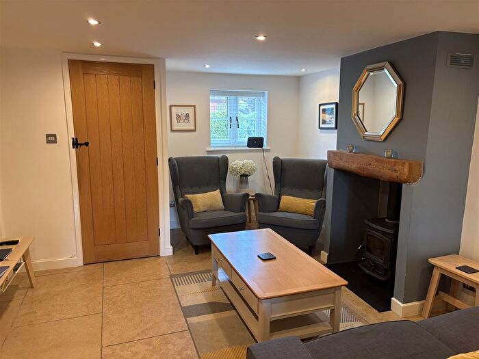 2 Bedroom Cottage To Rent In The Holloway, Priors Marston, Southam, CV47
