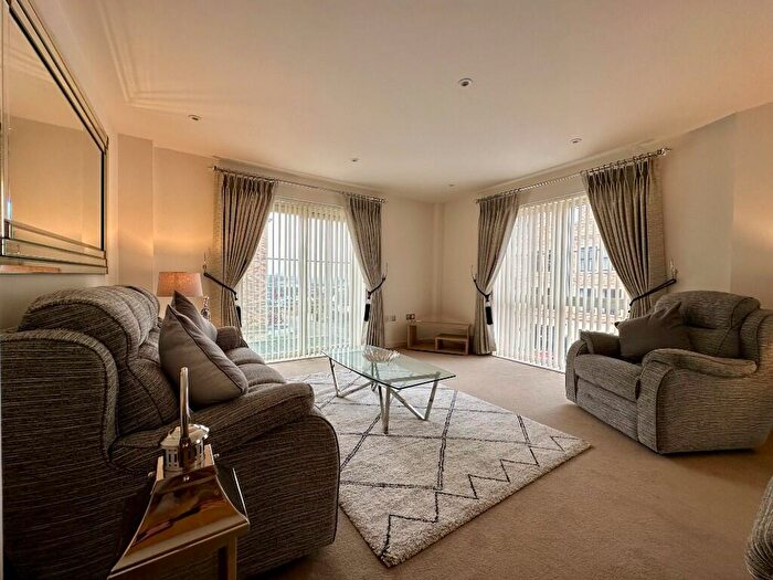 2 Bedroom Retirement Property For Sale In Fountain Way, Salisbury, Wiltshire, SP2