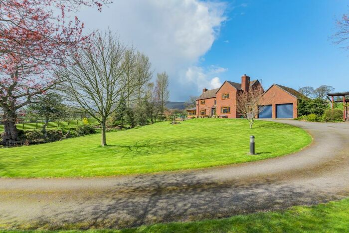 4 Bedroom Detached House For Sale In Kinnerton, Presteigne, LD8