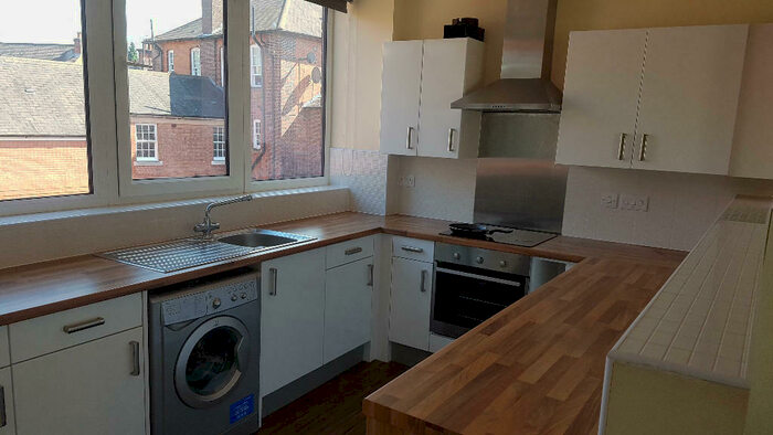 3 Bedroom Apartment To Rent In London Road, Leicester, Leicestershire, LE2