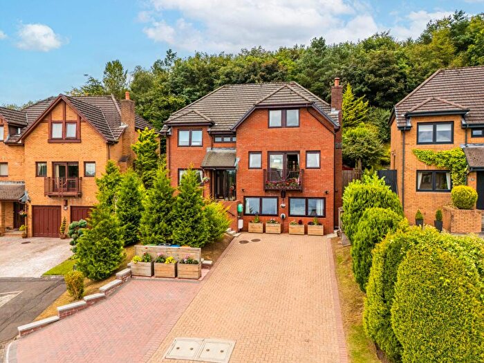 5 Bedroom Detached House For Sale In Abercrombie Drive, Bearsden, G61
