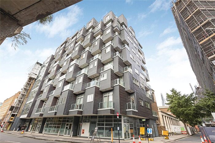 2 Bedroom Flat To Rent In Great Suffolk Street, London, SE1