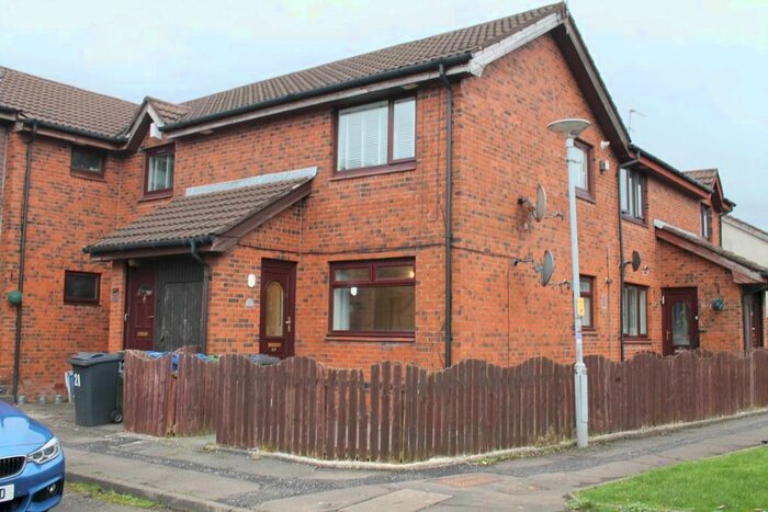 2 Bedroom Flat To Rent In Anchor Wynd, Paisley PA1