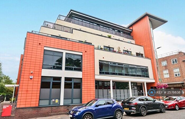 2 Bedroom Penthouse To Rent In Uno Apartments, Bromley, BR1