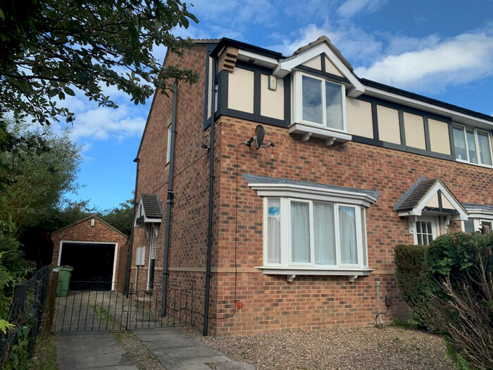 3 Bedroom Semi-Detached House To Rent In Stonegate Lane, Meanwood, Leeds, West Yorkshire, LS7