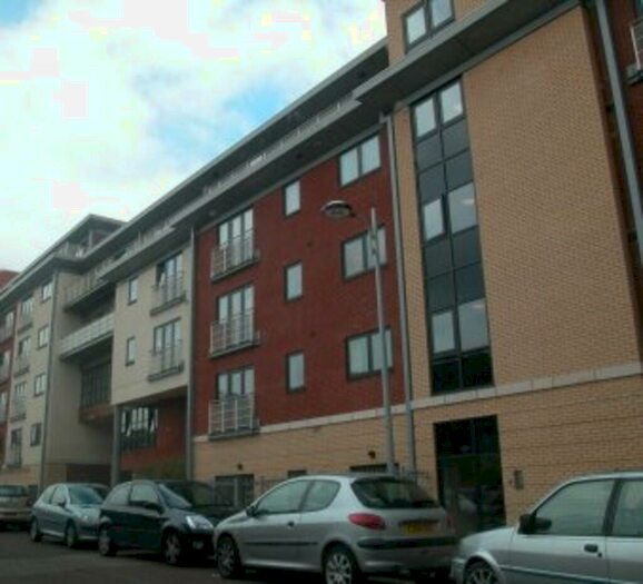 1 Bedroom Flat To Rent In Watermarque, Birmingham, B16