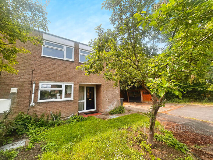 3 Bedroom End Of Terrace House To Rent In Winchmore Drive, Trumpington, CB2