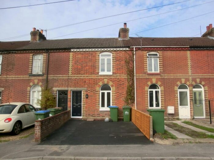 2 Bedroom Terraced House To Rent In St. Monica Road Sholing Southampton, SO19
