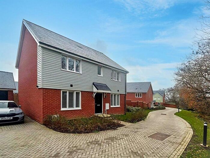 4 Bedroom Detached House For Sale In Anderida Close, Stone Cross, Pevensey, BN24