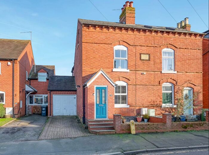 3 Bedroom Semi Detached House For Sale In Foregate Street, Astwood Bank, B96