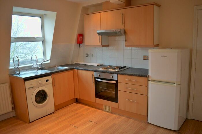 1 Bedroom Flat To Rent In High Road Leyton, E10