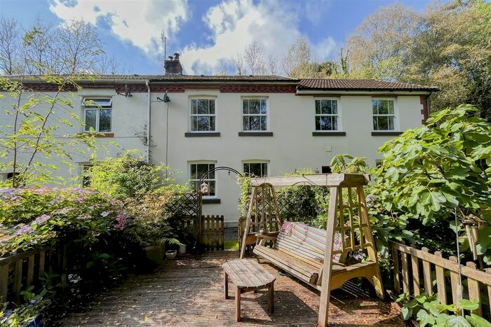 3 Bedroom Semi-Detached House For Sale In Great Western Cottages, Hollybush, Blackwood, NP12