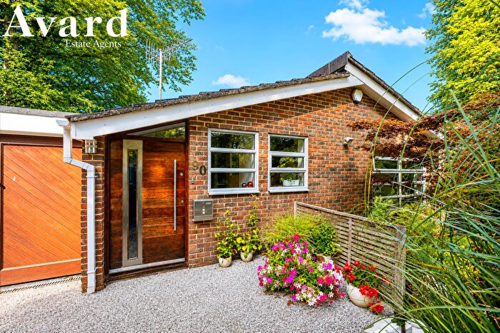 3 Bedroom Link Detached House For Sale In Leahurst Court Road, Brighton, BN1