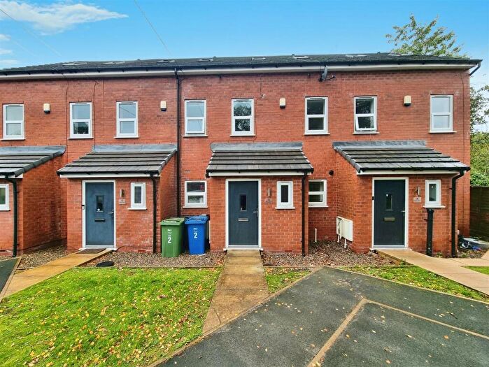 3 Bedroom Terraced House To Rent In Hollins Mews, Hollinhurst Road, Radcliffe, M26