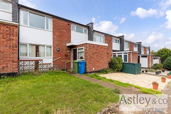 3 Bedroom Terraced House For Sale In Bowers Avenue, Norwich, NR3