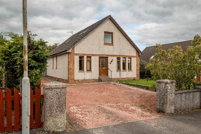 5 Bedroom Property For Sale In Balmoral Crescent, Westend, Lanark, ML11