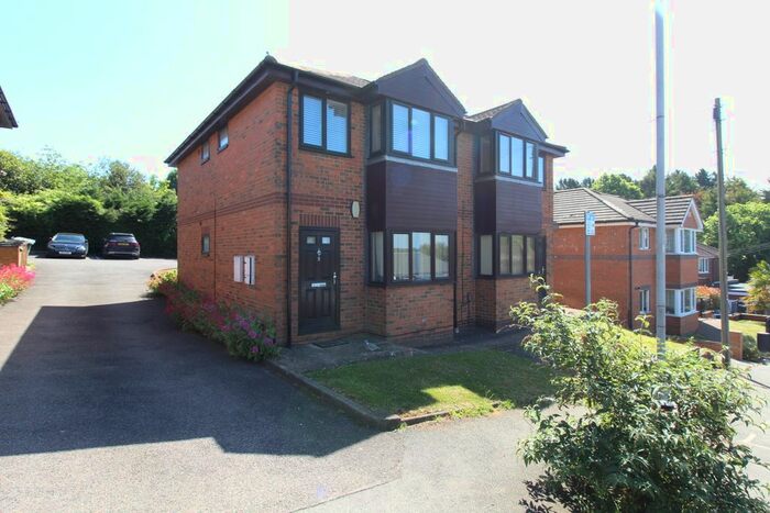 1 Bedroom Maisonette To Rent In Mistletoe Hill, Luton, LU2