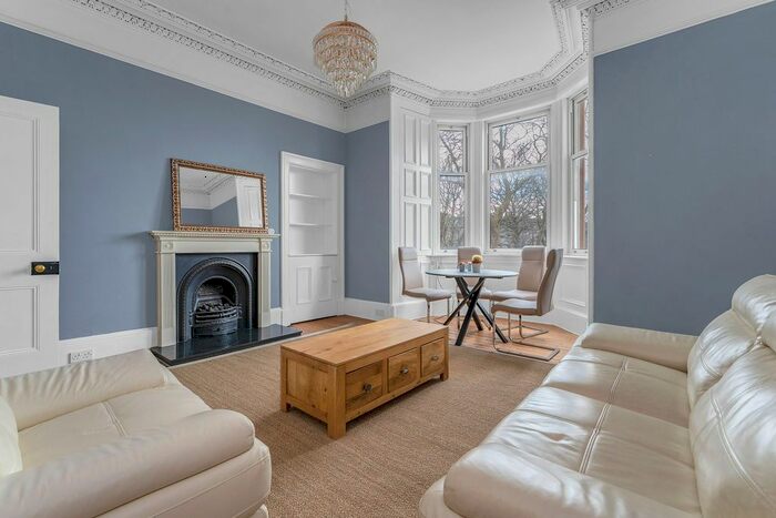 2 Bedroom Flat To Rent In Cochran Terrace, New Town, Edinburgh, EH7