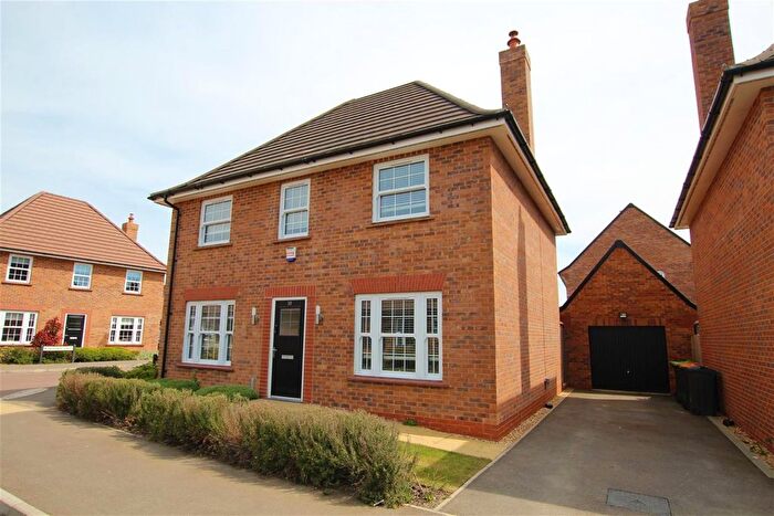 4 Bedroom Detached House To Rent In Clay Avenue, Stewartby, MK43