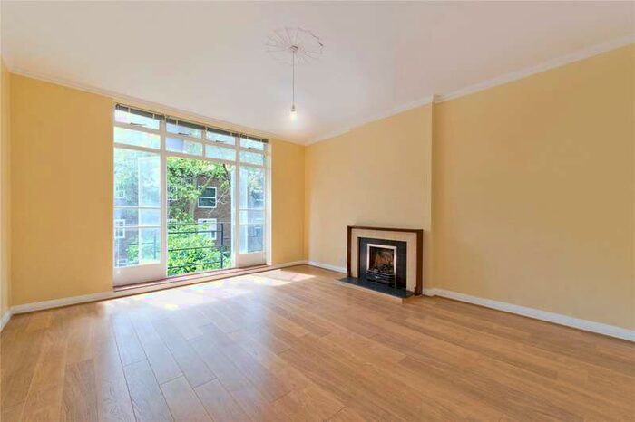 2 Bedroom Apartment To Rent In Gower Street, Bloomsbury, London, WC1E
