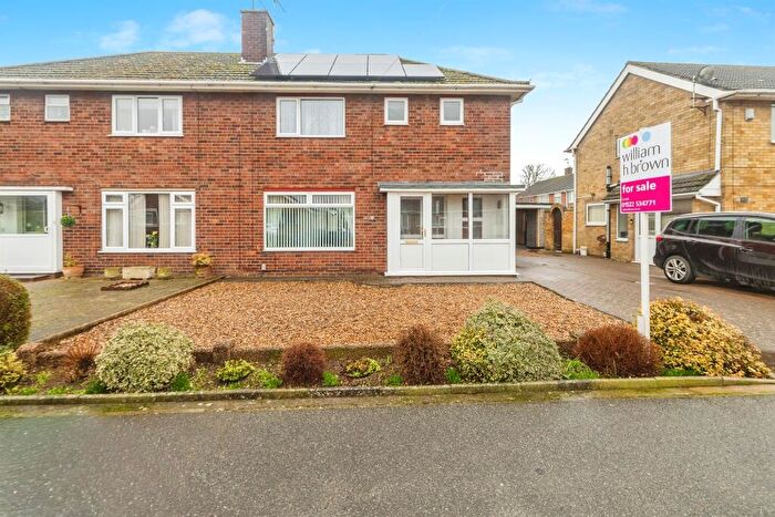 3 Bedroom Semi-Detached House For Sale In Matlock Drive, North Hykeham, Lincoln, LN6