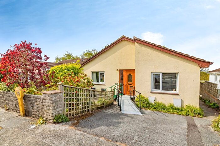 4 Bedroom Detached Bungalow For Sale In Park View, Newton Abbot, TQ12