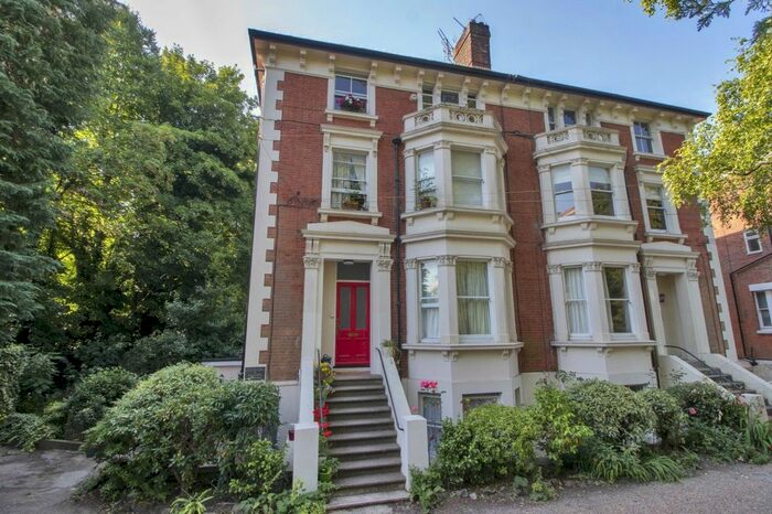 1 Bedroom Flat To Rent In Montacute Gardens, Tunbridge Wells, TN4