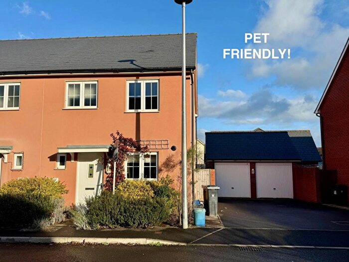 3 Bedroom Semi-Detached House To Rent In Seldon Crescent, Pinhoe, Exeter, EX1