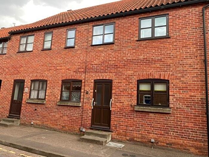 2 Bedroom Terraced House To Rent In Mill Lane, Newark, NG24