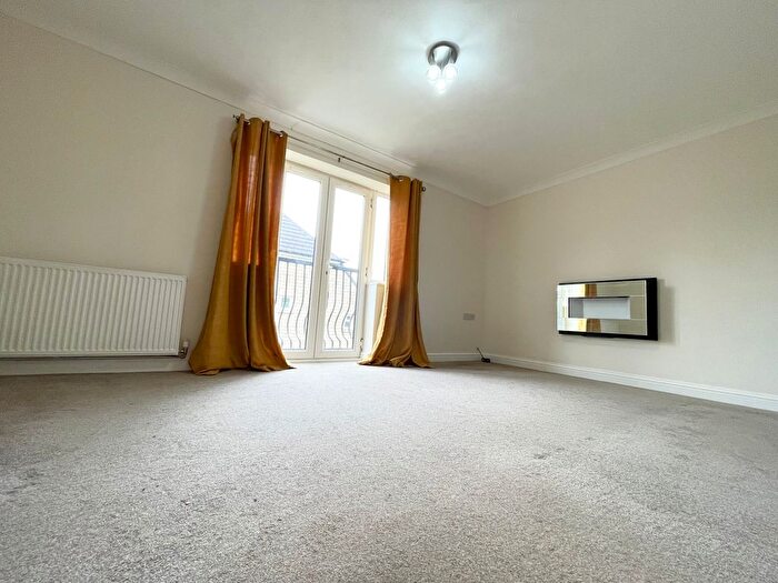 3 Bedroom Semi-Detached House To Rent In Daniel Hill Mews, Sheffield, S6