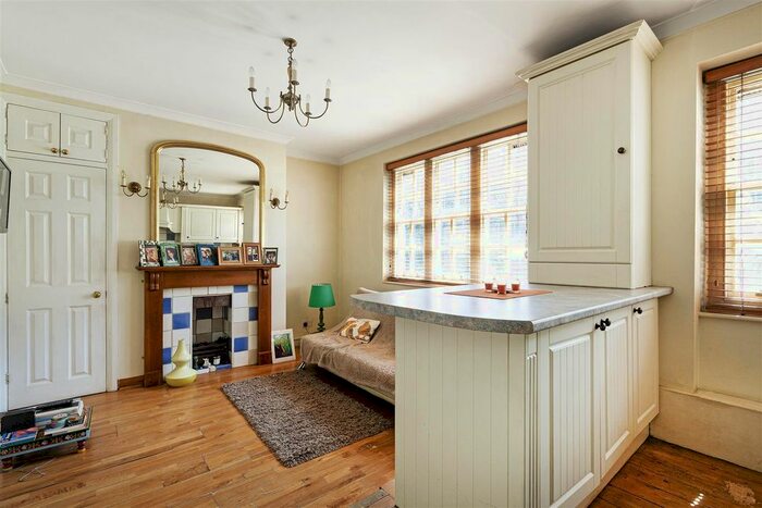 1 Bedroom Flat To Rent In Wilkie House, Cureton Street, Westminster, London, SW1P