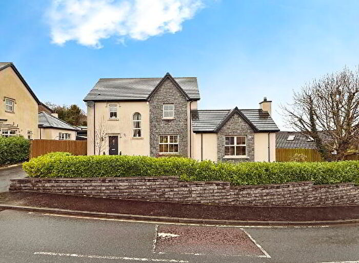 4 Bedroom Detached House With Garages For Sale In Farm Lodge Lane, Magherafelt, BT45