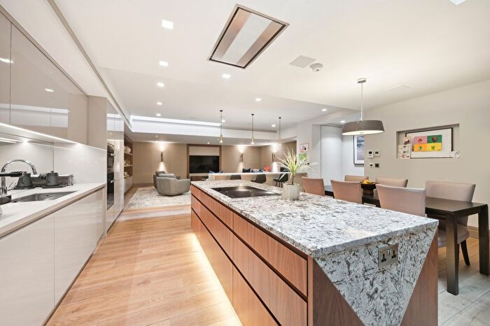 4 Bedroom Detached House To Rent In Elvaston Mews, London, SW7