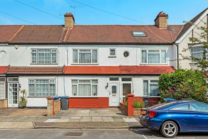 2 Bedroom Terraced House To Rent In Giffard Road, London, N18