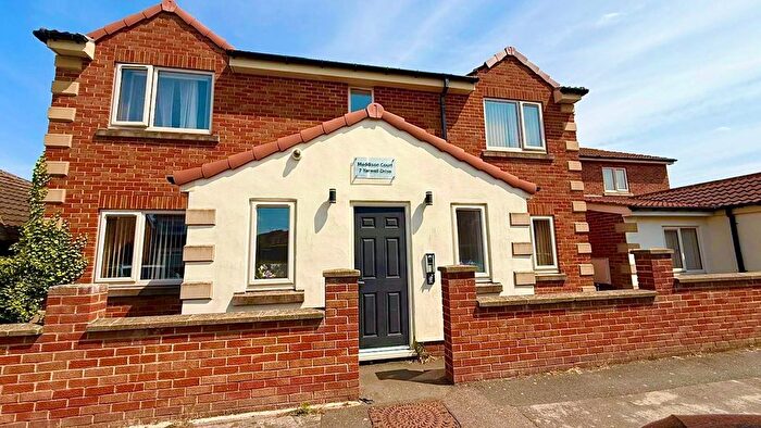 2 Bedroom Flat To Rent In Yarwell Drive, Maltby, Rotherham, S66