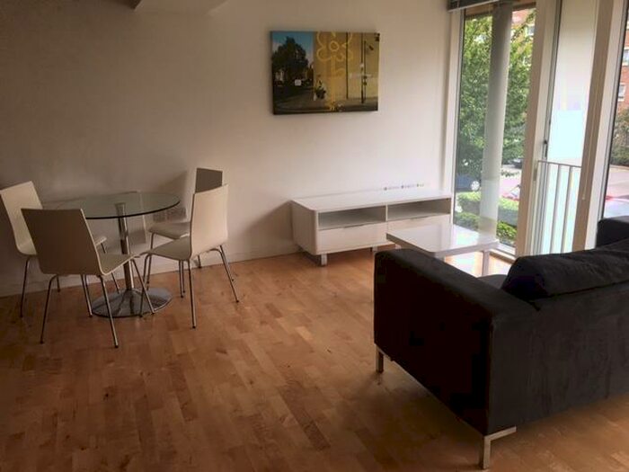 1 Bedroom Apartment To Rent In Saxton, The Avenue, LS9