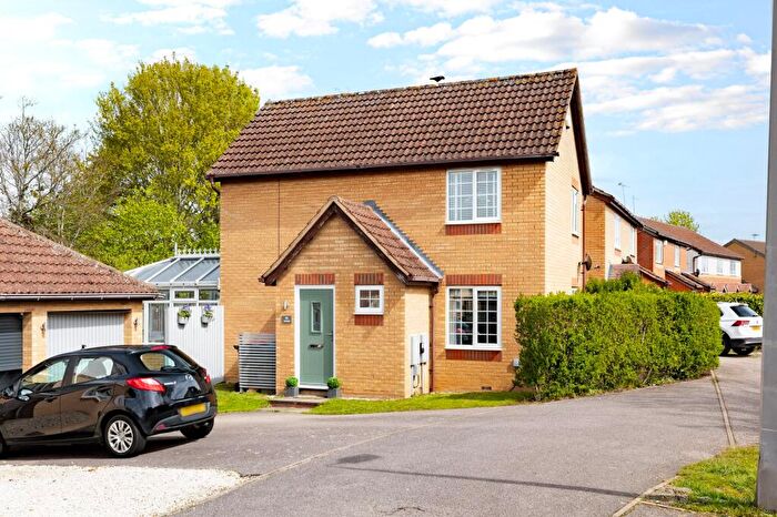 3 Bedroom Detached House For Sale In Kippell Hill, Olney, MK46