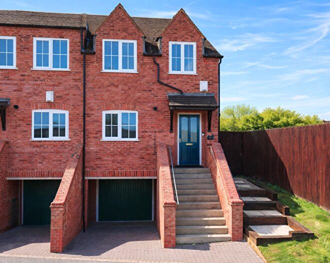 3 Bedroom Terraced House For Sale In The Roods, Rothley, Leicester, LE7