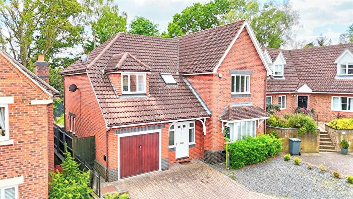 4 Bedroom Detached House For Sale In Rush Close, Rushmere St. Andrew, Ipswich, IP4
