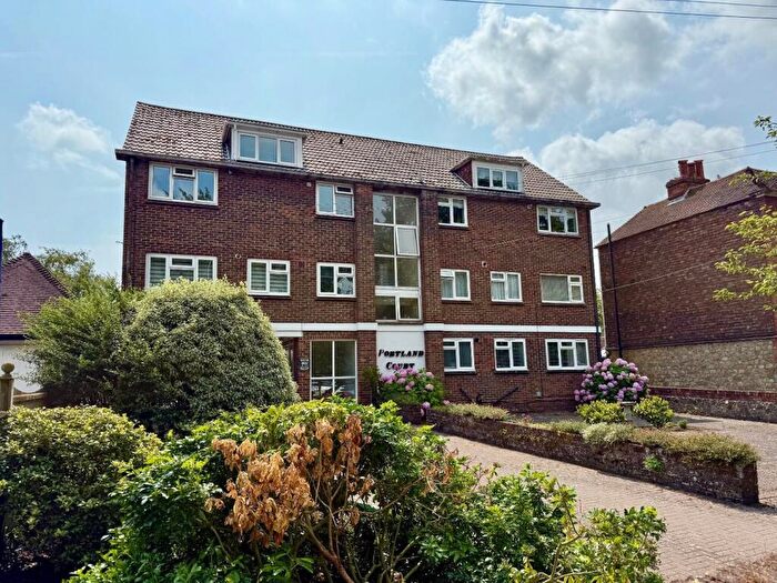 2 Bedroom Flat For Sale In Dymchurch Road, Hythe, CT21