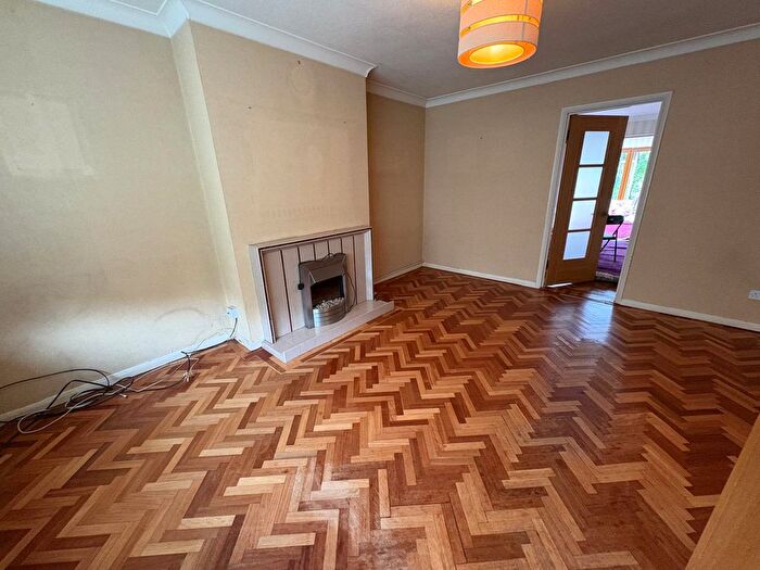 7 Bedroom Detached House To Rent In St. Marys Avenue South, Southall, UB2