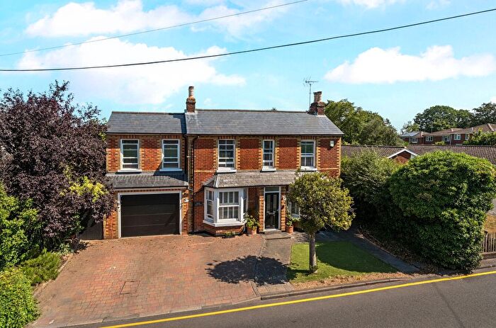 5 Bedroom Detached House For Sale In Woking, Surrey, GU21