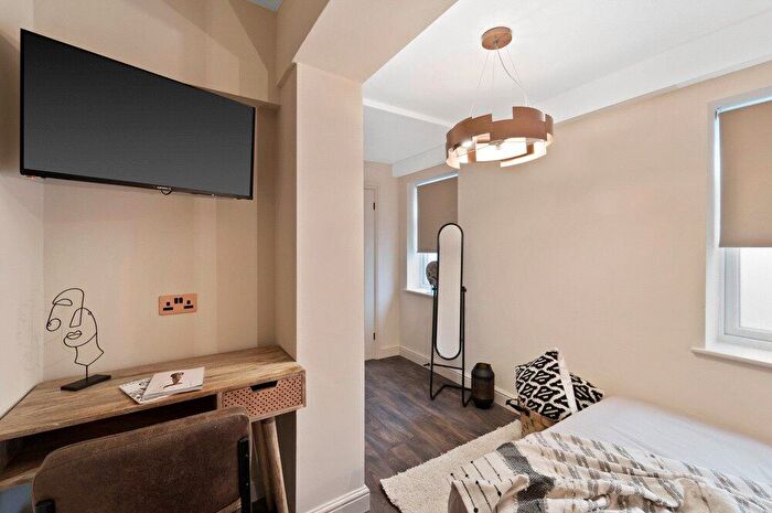 1 Bedroom Property To Rent In High Street, Hucknall, Nottingham, Nottinghamshire, NG15