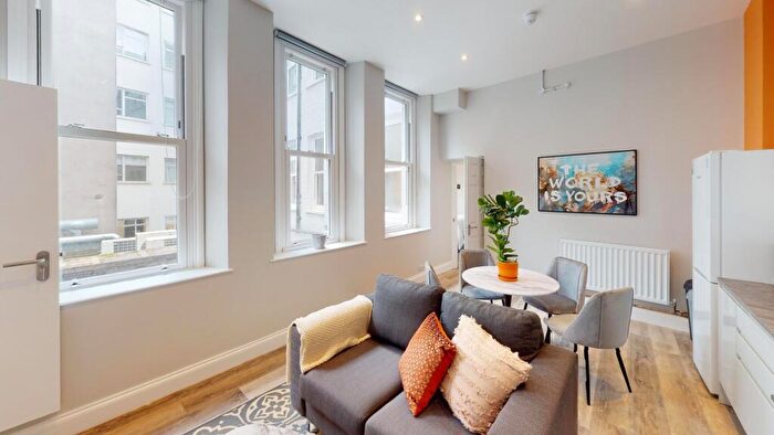 4 Bedroom House To Rent In St Nicholas Street, Bristol, BS1