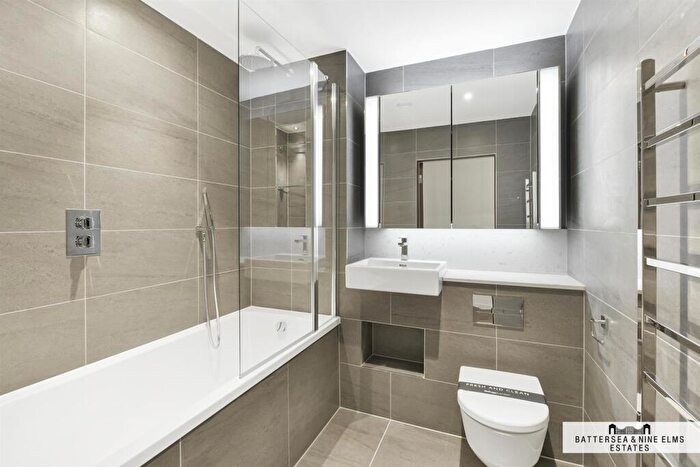 2 Bedroom Apartment To Rent In Senate Building, Lexington Gardens, SW11