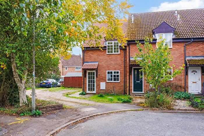 2 Bedroom End Of Terrace House For Sale In Cherry Orchard, Great Shefford, RG17