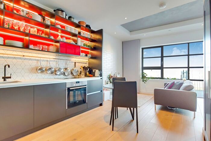 Studio To Rent In Kent Building, London City Island, Kent Building, London City Island, London, E14