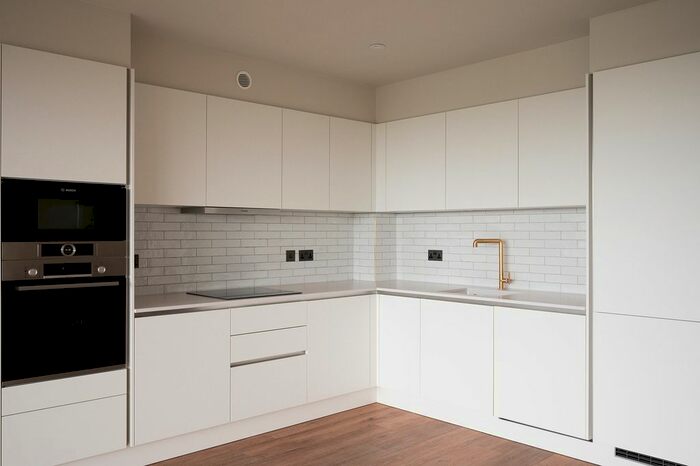 2 Bedroom Flat To Rent In The Sessile, Ashley Road, London, N17